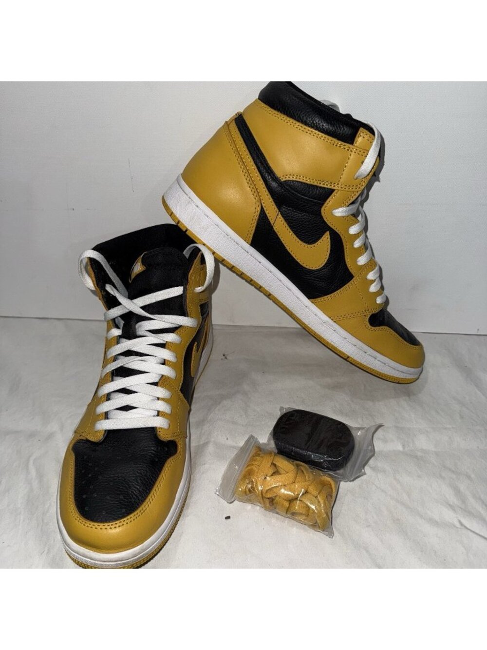 Nike Air Jordan 1 Retro OG High “Pollen” Sz 11.5